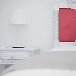 Aroucehostel *