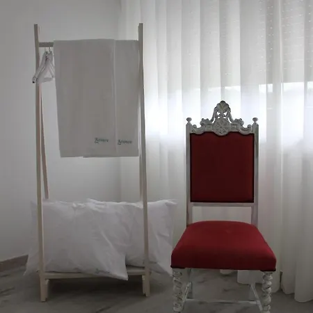 Aroucehostel *