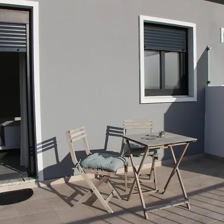 Aroucehostel Hostel