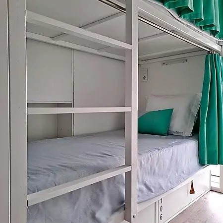 Aroucehostel Hostel