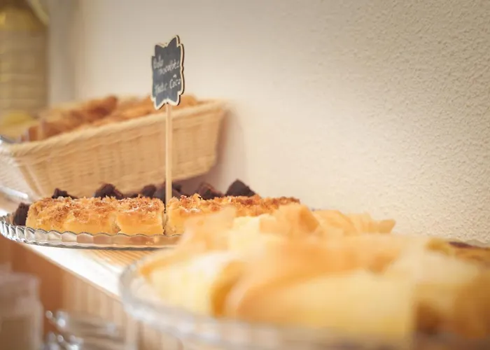 Aroucehostel Albergue Casal de Ermio