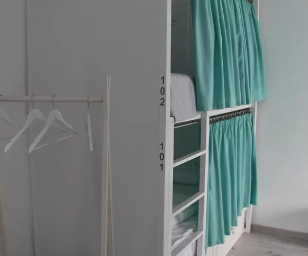 Albergue Aroucehostel Casal de Ermio