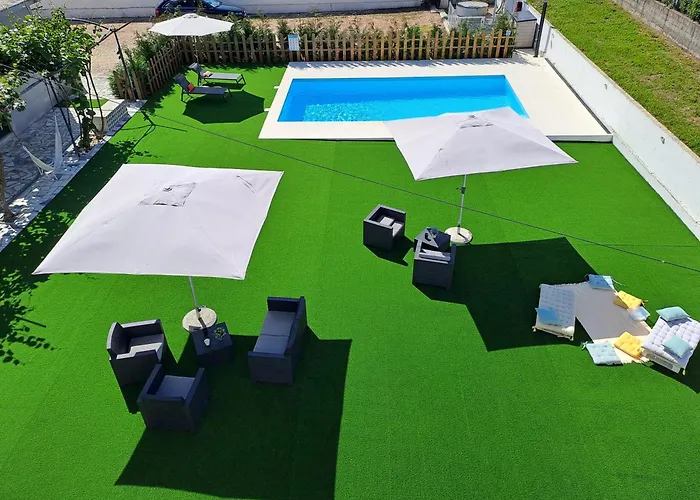 Albergue Aroucehostel