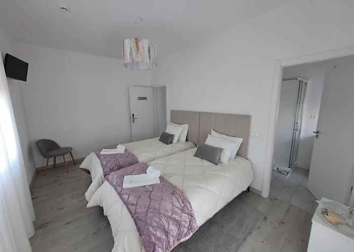 Albergue Aroucehostel